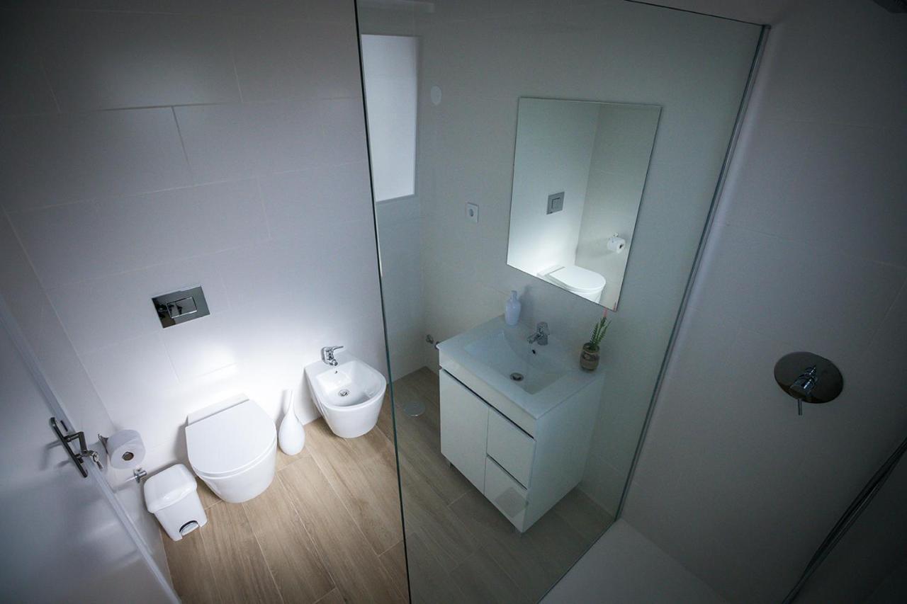 Ponta Delgada Guest House 2 Arrifes Ngoại thất bức ảnh