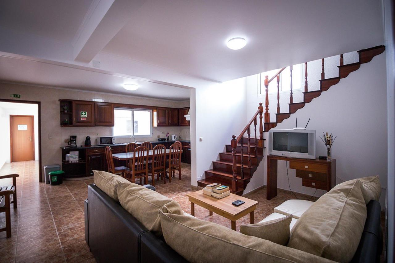 Ponta Delgada Guest House 2 Arrifes Ngoại thất bức ảnh