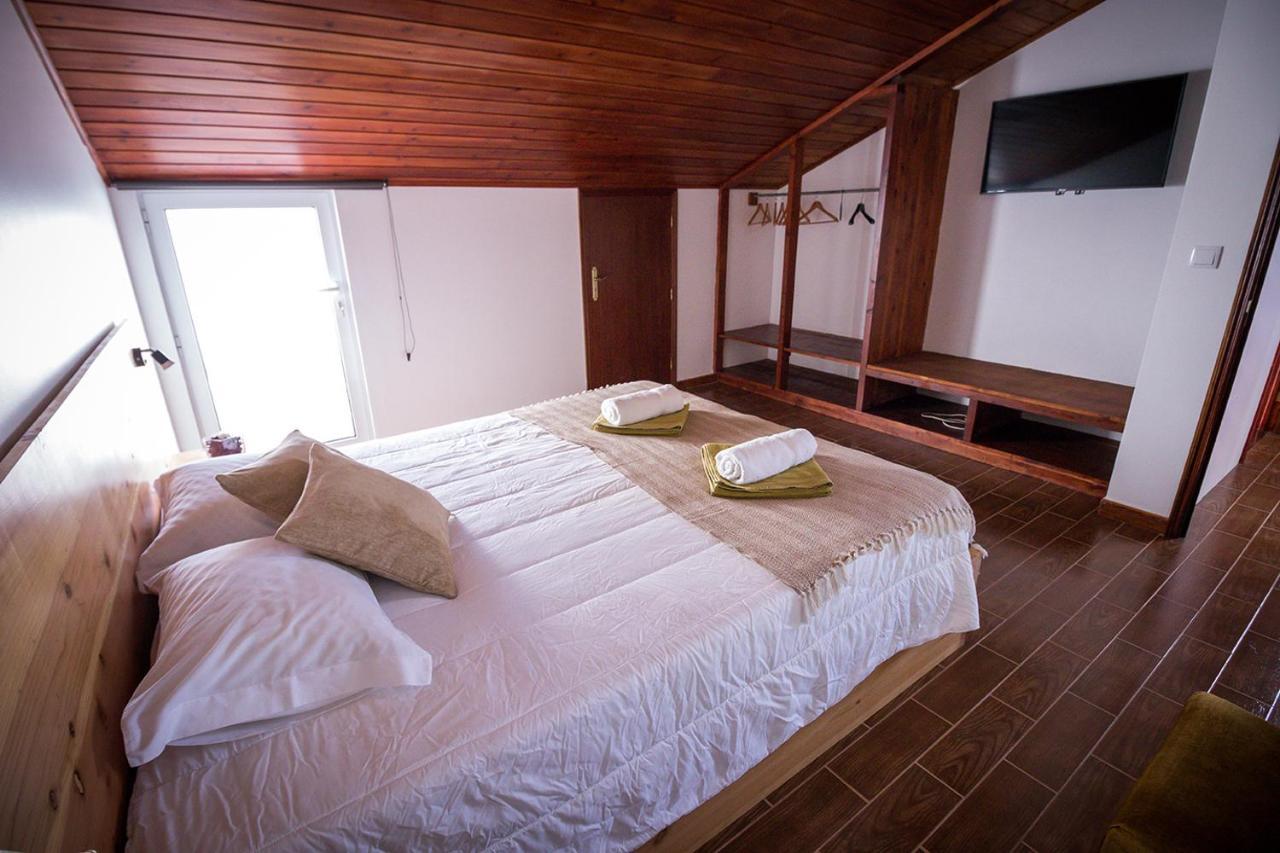 Ponta Delgada Guest House 2 Arrifes Ngoại thất bức ảnh